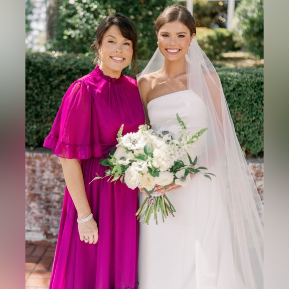 Mac Duggal Ruffled Mock Neck Flutter Sleeve High Low Hem Gown - Picture 4 of 5